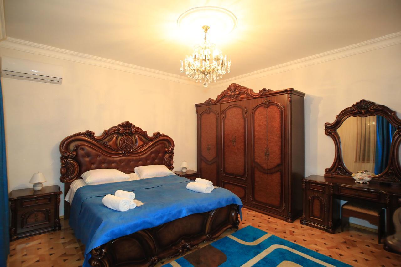 Old District Apartment Кутаиси Екстериор снимка