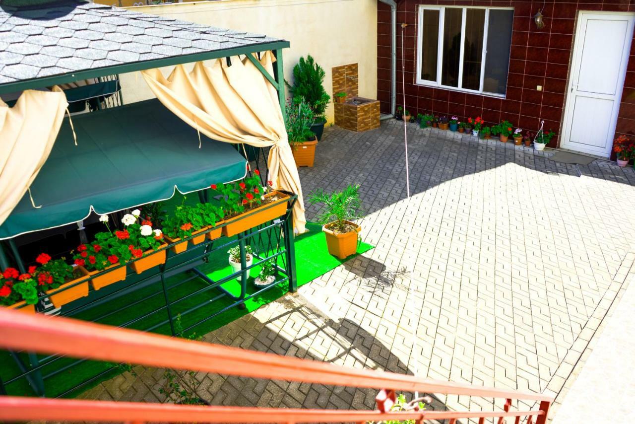 Old District Apartment Кутаиси Екстериор снимка
